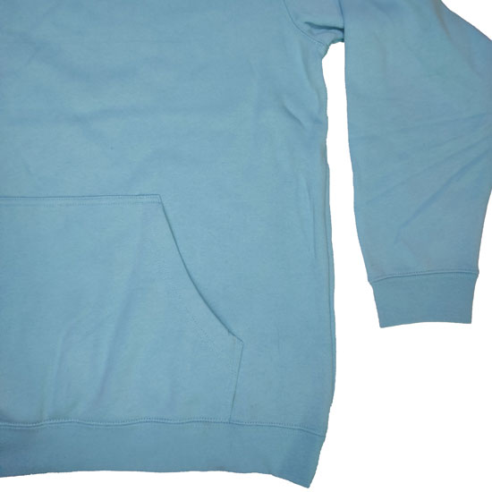 9500 Longsleeve Pullover Closeup Pocket Arm