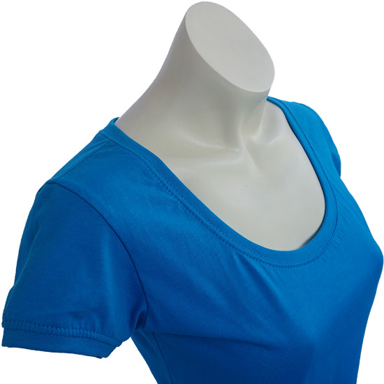 (L06G) Klipp Short - This smart looking t-shirt with short arms is a perfect cut to fit most women. The deep cut in the front makes a small logo on front really stand out. Relaxed, yet feminine fit. Ribbed collar and hemmed sleeves. As many clients have requested this style is now available also as a dress (L19G) Lady Style Klipp Dress - style shirt ready for your own custom printing in Bali